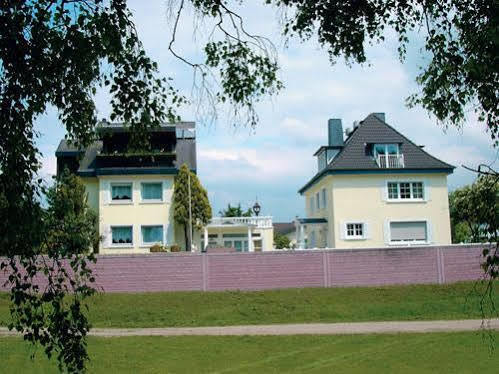 Hotel Peter Schaefer Ginsheim-Gustavsburg Exterior photo